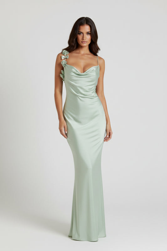 THE ÉLAN BACKLESS SLIP GOWN