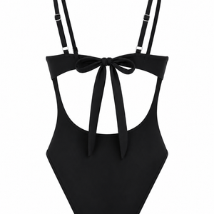 Black & White Contrast Underwire One-Piece Swimsuit
