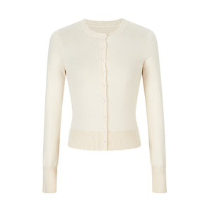 Lila Strickjacke