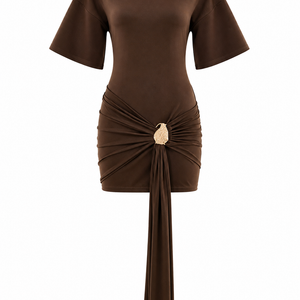 Tailliertes Kleid Mit Halben Ärmeln, Bindevolen Und Raffung In Der Taille