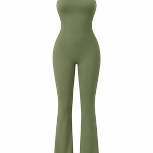 ARIA FLARE JUMPSUIT — Figurformender Bandeau-Einteiler