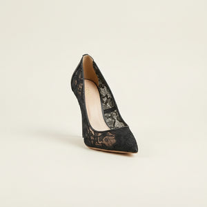 Scarlett Lace Pointed Stiletto Pumps