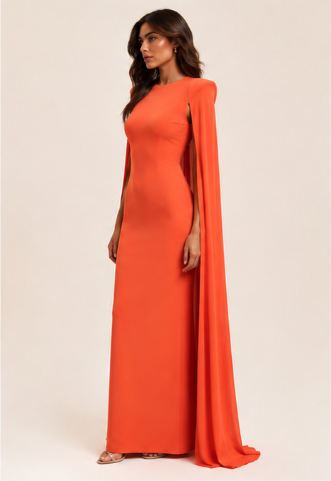 Einfarbiges, plissiertes Rundhals-Kleid mit Schal und schmaler Passform